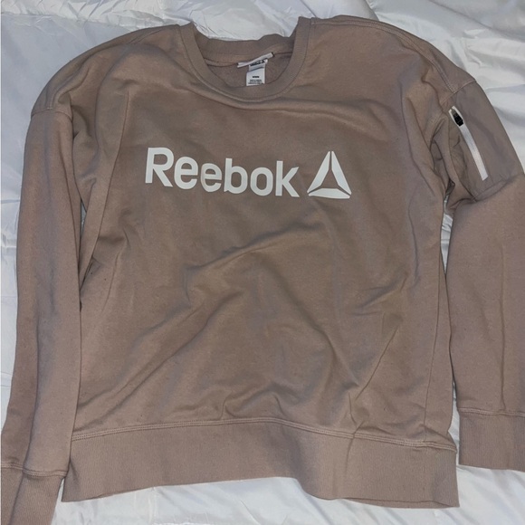 Black and Tan Reebok Outfit - Picture 2 of 6
